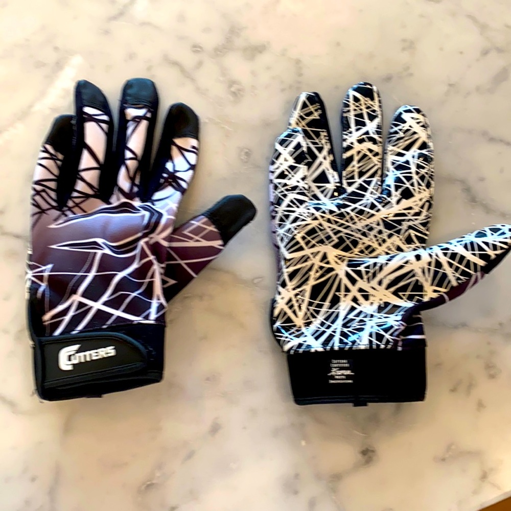 Cutters Gameday Reciver Football Gloves